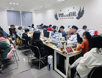 北京王氏教育C4D广告包装就业班